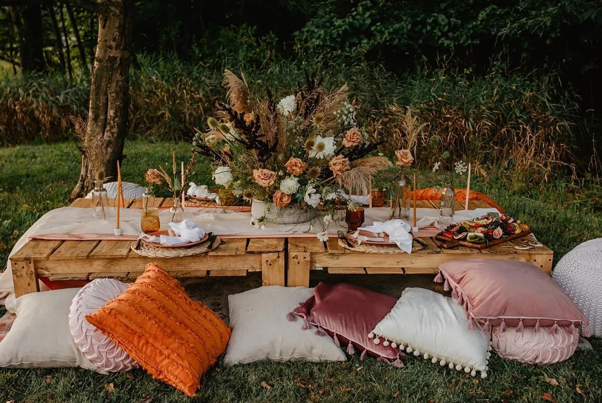 Home Annie Hawaii Picnic